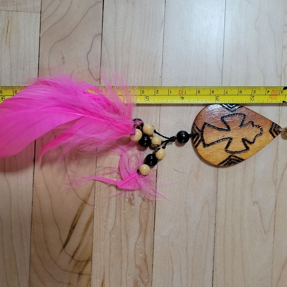 Single very long feather earring - Picture 2 of 4